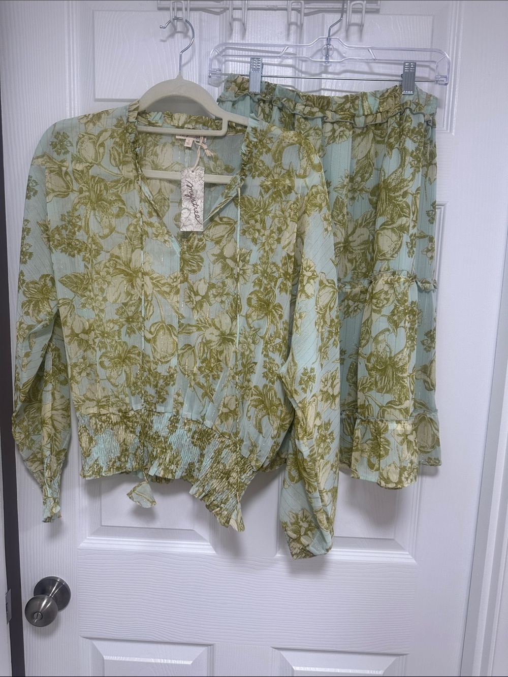 Mystree Mint and Olive Floral Tie-Front Blouse and skirt Set